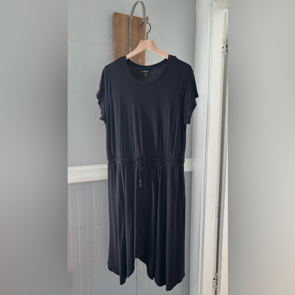 🐼 Simply Vera - Black Sharkbite Hem Jersey Knit Dress size XL